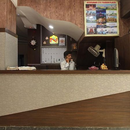 Oyo 35755 Sagar Grand Hotel Hyderabad Luaran gambar
